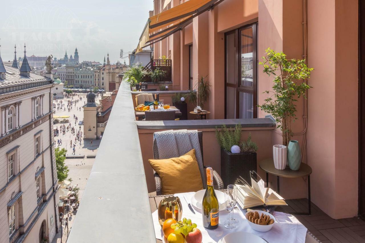 Feniks Fragola Apartments Main Square Cracovia Exterior foto